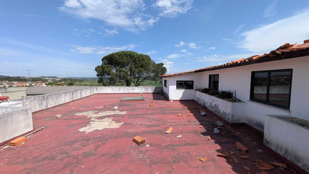 Moradia T4 em Vila Nova de Monsarros, Anadia
