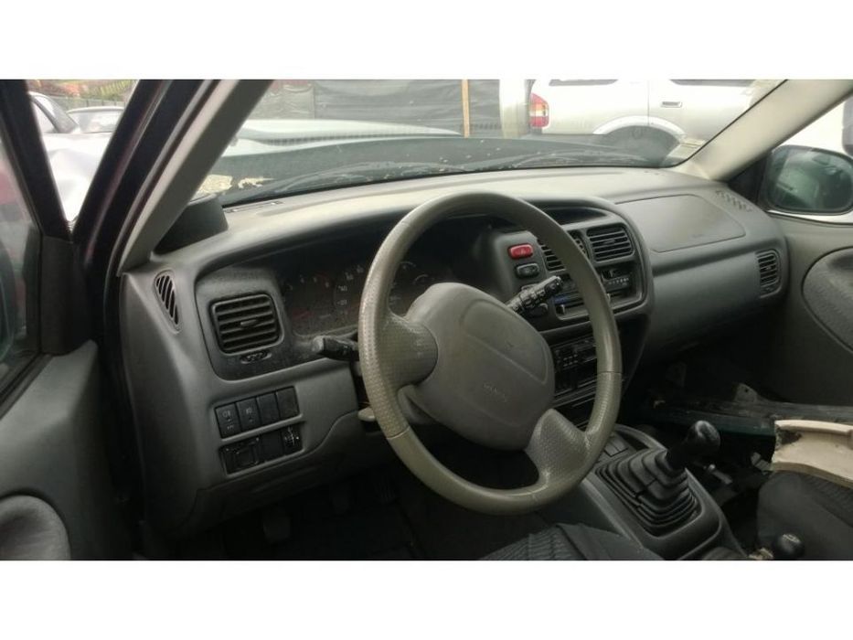 Suzuki Grand Vitara 2.0 TD 2001 para peças