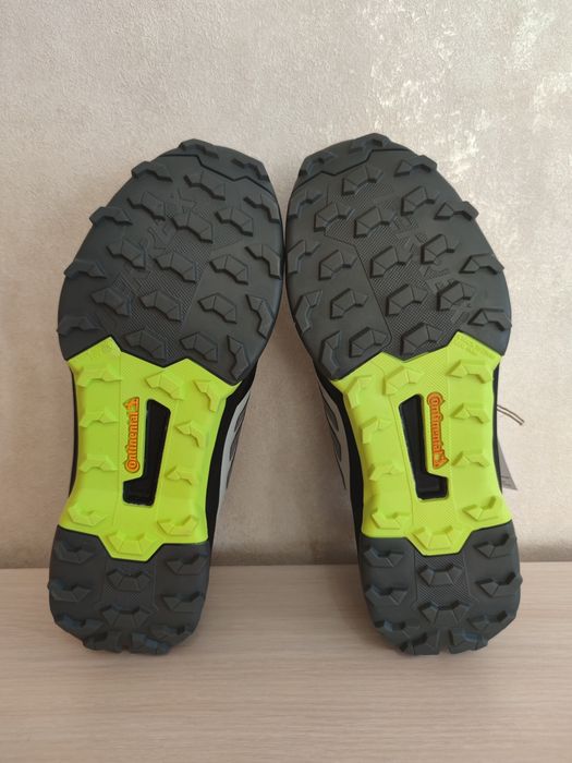 ОРИГИНАЛ 100% Новые! Adidas TERREX, мужские кроссовки, р.42,5
