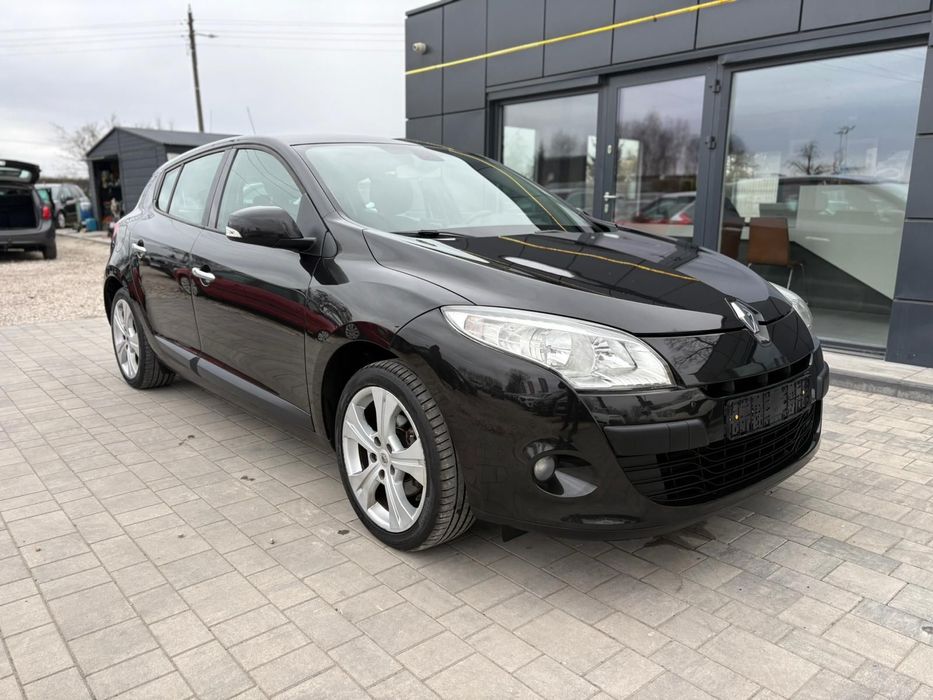 Renault Megane 1.6 Benzyna Klimatyzacja Elekryczne Szyby Nawigacja