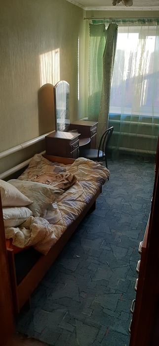 Будинок центр Золочів (Харківська обл.)