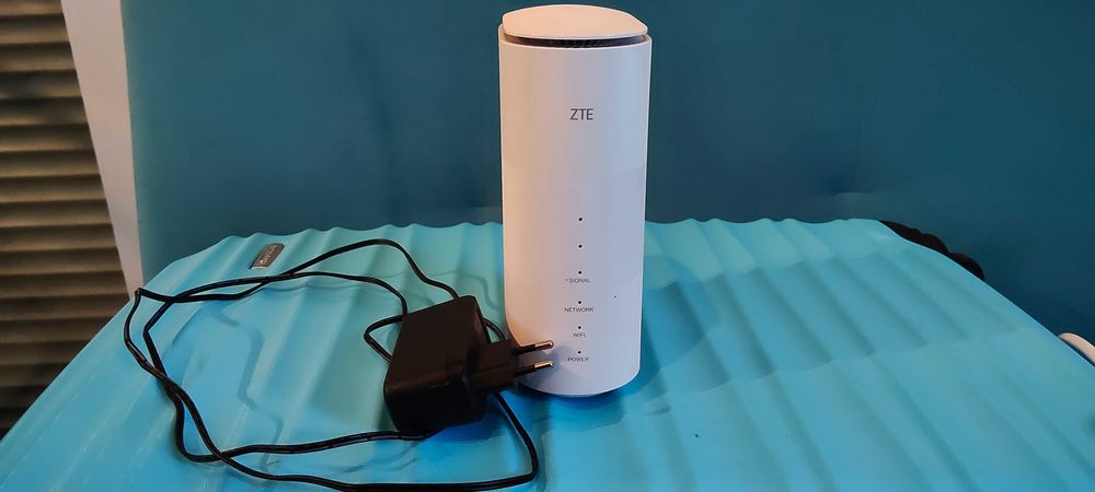 Router stacjonarny ZTE MC801A 5G LTE/5G WiFi 6 CPE ZTE