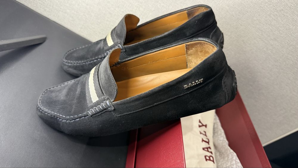 Мокасини чоловічі шкіряні Bally Driving Shoes (Made in Italy) 44 розмір, замша, комплект. Преміум бренд.