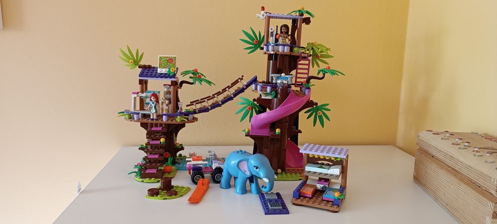 41424 Baza ratownicza LEGO friends