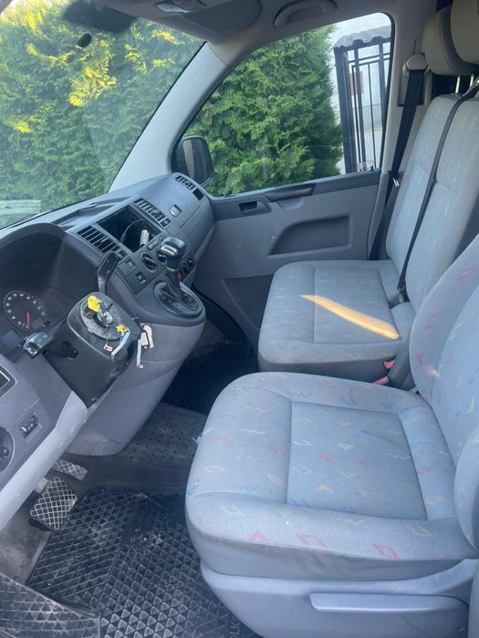 Vw transporter T5 silnik 2.5 tdi idealny