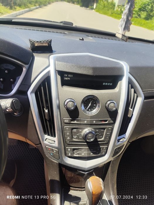 Продам Cadillac SRX