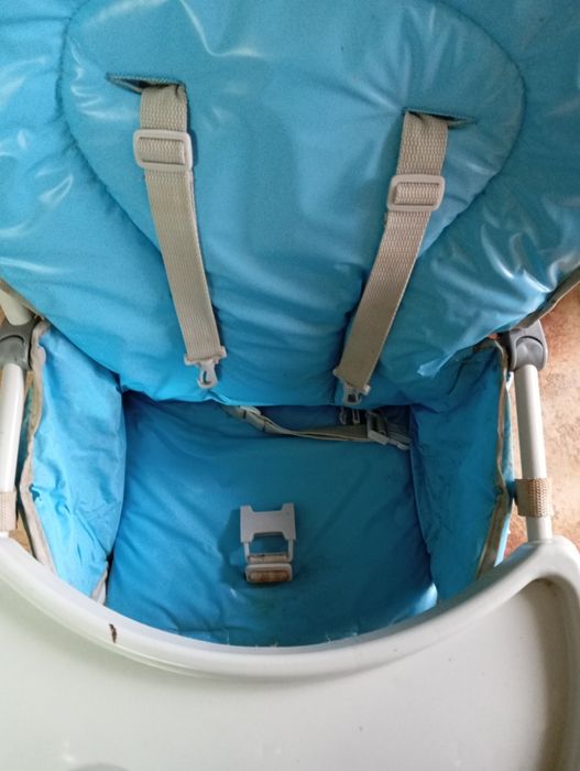 Cadeira de comer para criança