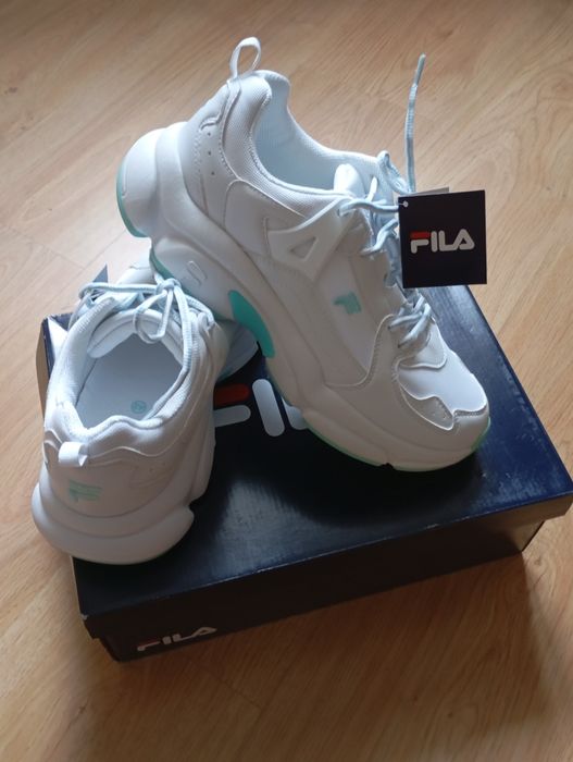 Кросівки Fila нові