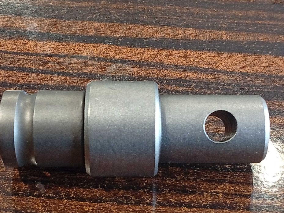 Adapter wiertnicy glebowej/świdra do gleby/wiertła do ziemi standard 20mm na kwadrat 1/2 cala