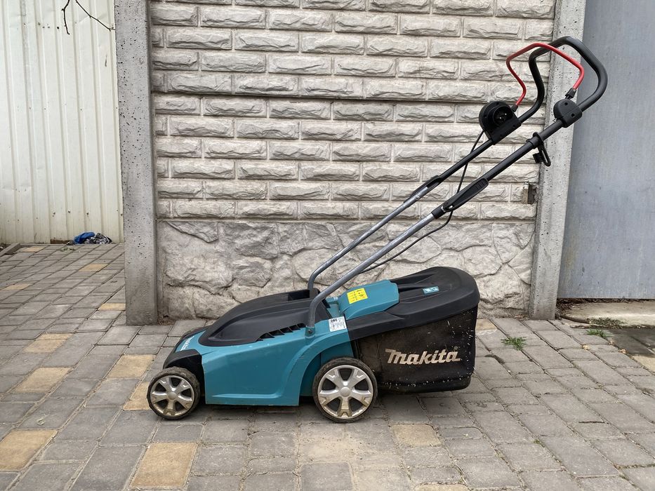 Газонокосилка Makita ELM3311