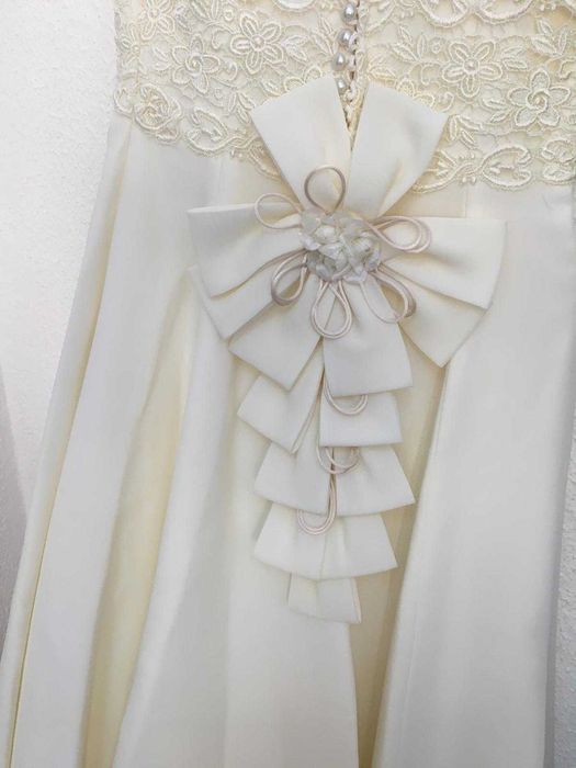 Vestido de noiva botões costas