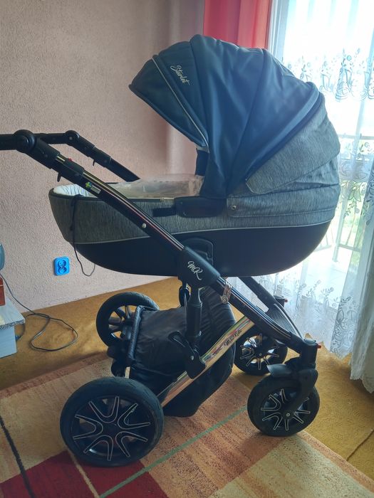 Wózek 3 w 1 Milu Kids Starlet
450,00 zł
Używany
+80,00 zł za wysyłkę
A