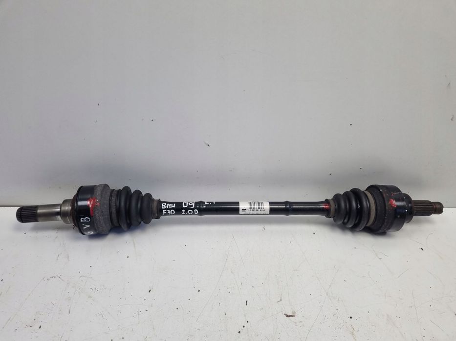 PÓŁOŚ Bmw 3 F30 F31 2.0 D LEWA TYLNA _ półośka lewy tył 7597681