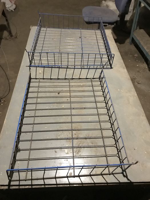 Продам полки для витрины