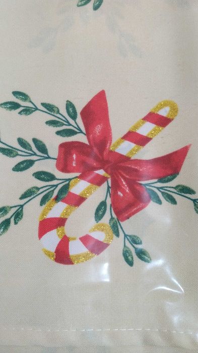 Toalha de mesa de Natal estampada, tamanho 150*200, linda na sua mesa.