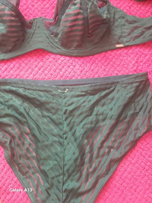 Tanio komplet  bielizny