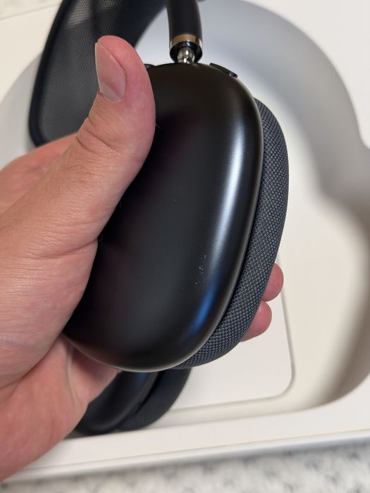 Apple AirPods Max