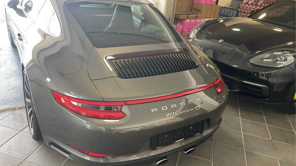 Porsche 911    991.2. 4S