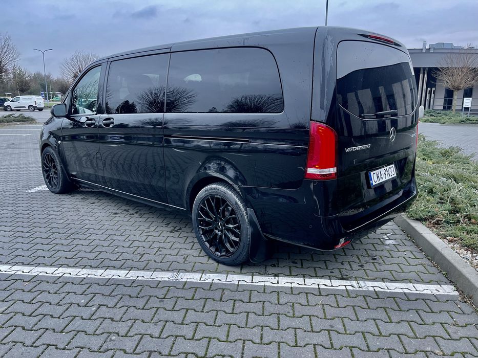 Przewóz osób bus 8 9 osobowy TAXI wynajem z kierowcą LOTNISKO imprezy