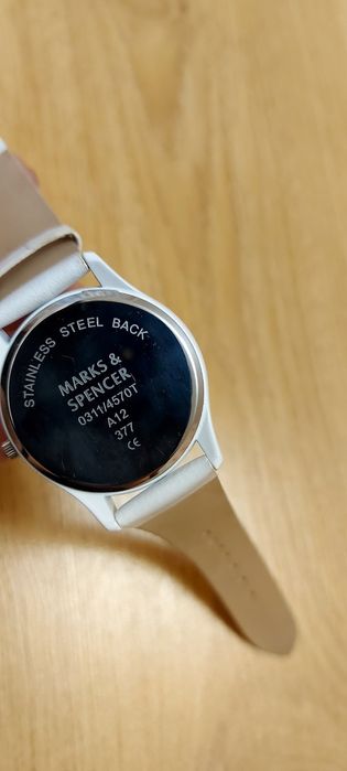 Часы наручные Marks & Spencer