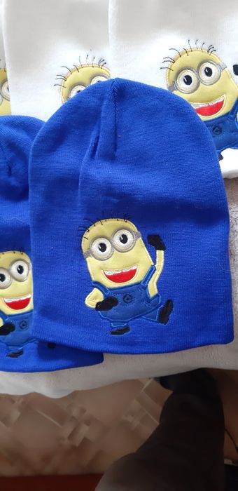 Шапочки акриловые