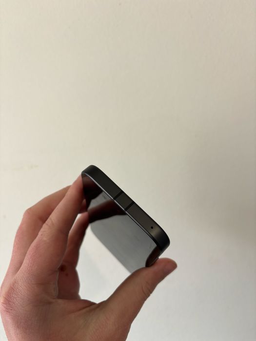 Google Pixel 9a Black 8/128gb Neverlock