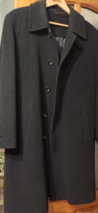 Продається чоловіче пальто