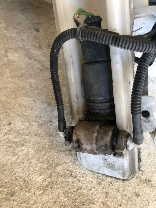 Бачок склоомивача омивайки пассат б6 седан універсал гольф 5 туран