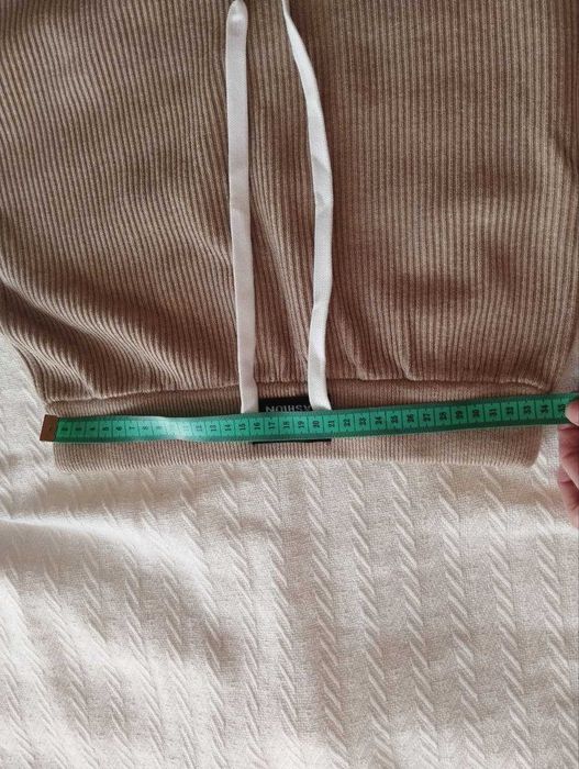 Нова трикотажна спідниця в рубчик