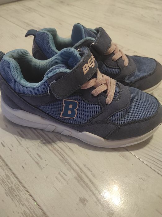 Buty Adidasy 32 Bejo