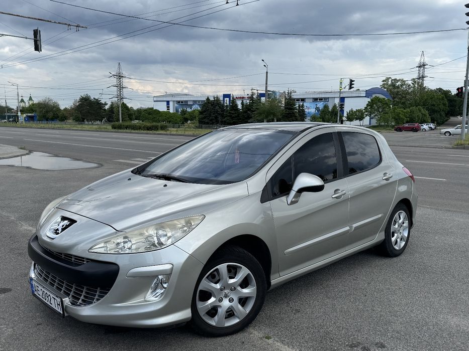 Продам авто Peugeot 308