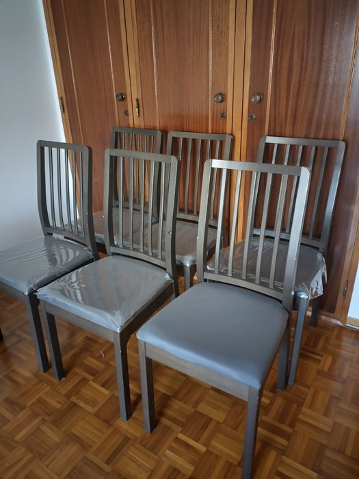 6 cadeiras cinzentas - Ikea