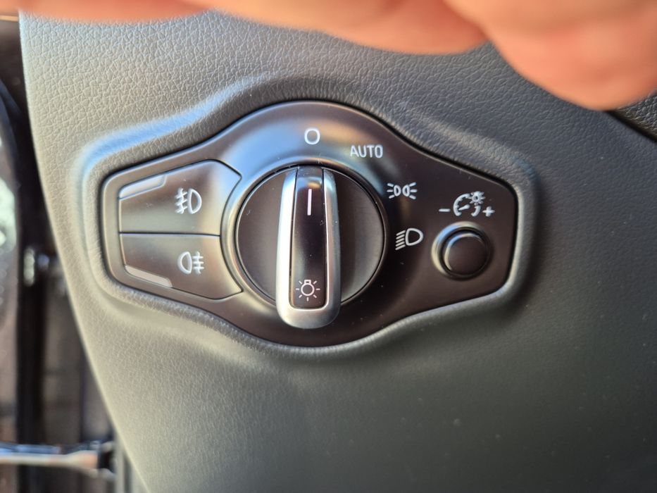 Продам власну  Audi Q5