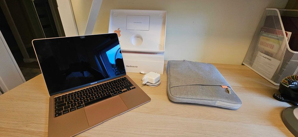 Laptop Apple MacBook Air M1 8GB/256GB SSD