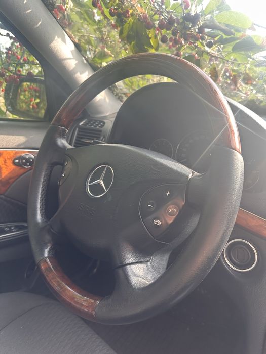 Kierownica Drewno Mercedes E klasa Cls