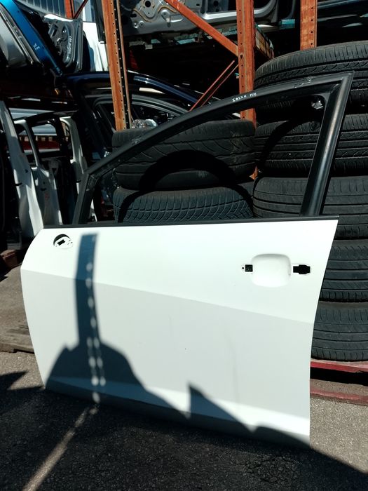 Porta frente esquerda Seat Ibiza 6J 08-