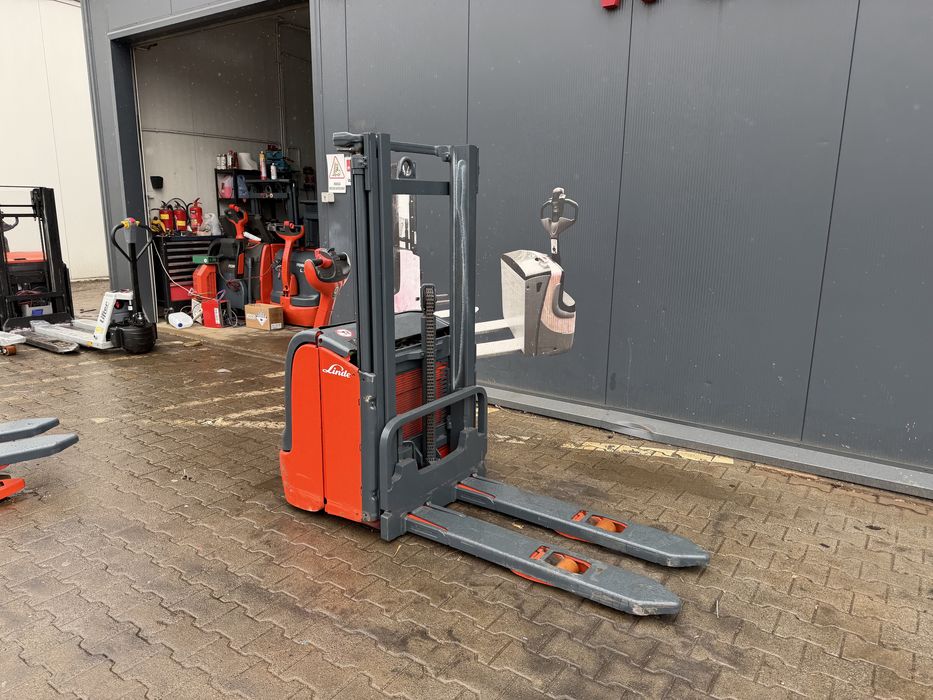 Paleciak elektryczny Linde UDT 1400 kg 240 cm wózek Linde L 14 widlak