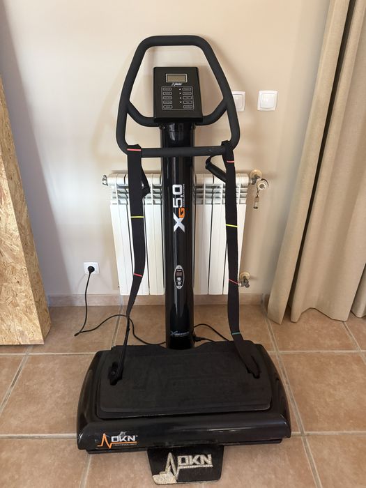 Plataforma Vibratória DKN XG50 – Excelente Estado