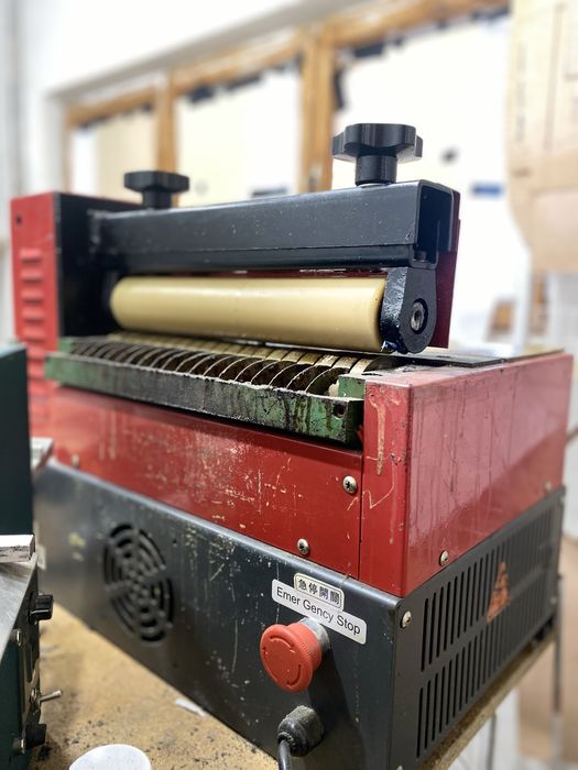 Клеєнамазка для нанесення термоклею