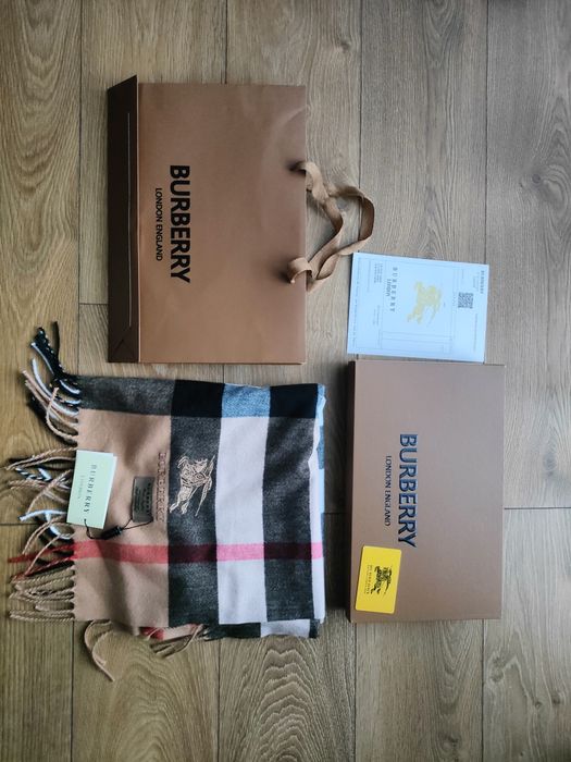 Szalik Burberry kaszmir