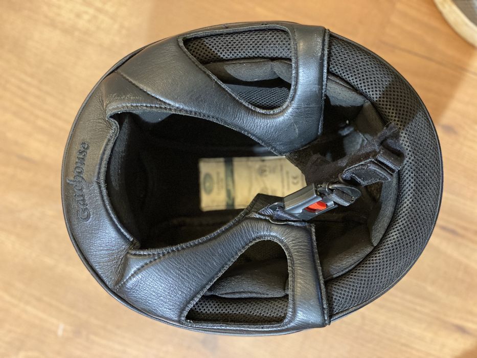 Toque de Equitacão RXC1 (Cross)