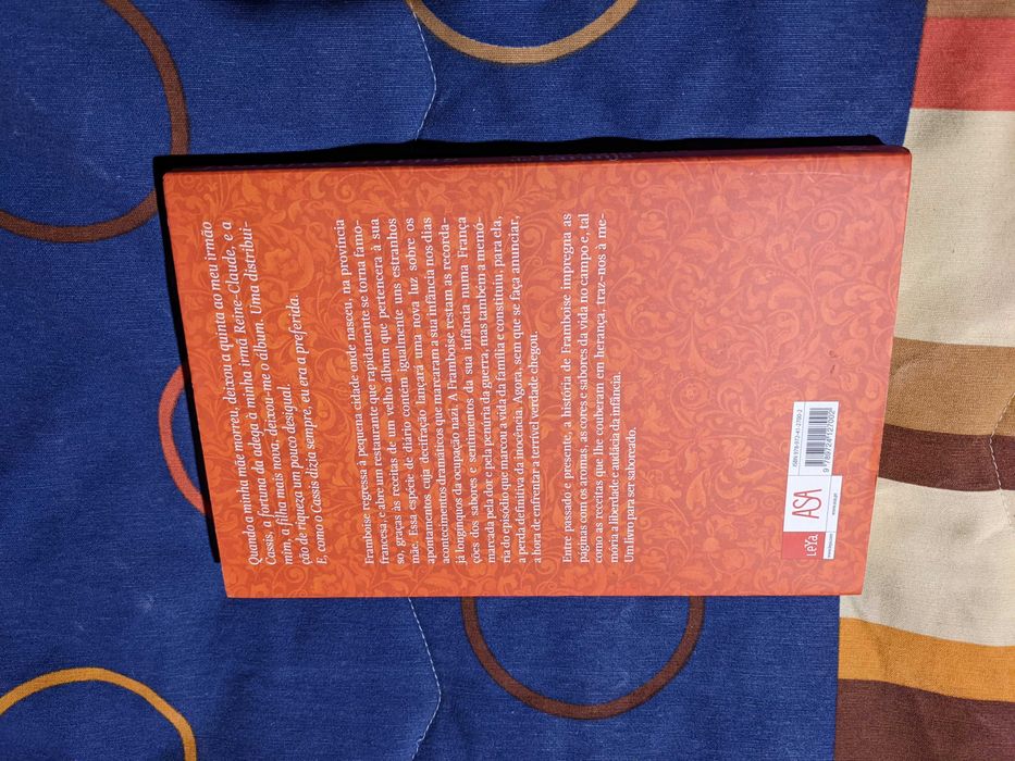 Livro Cinco Quartos de Laranja