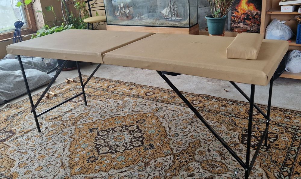 Стіл косметичний ( масажний ) розкладний