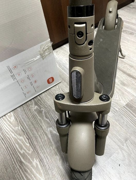 Електросамокат Xiaomi Electric Scooter 4 Pro Max