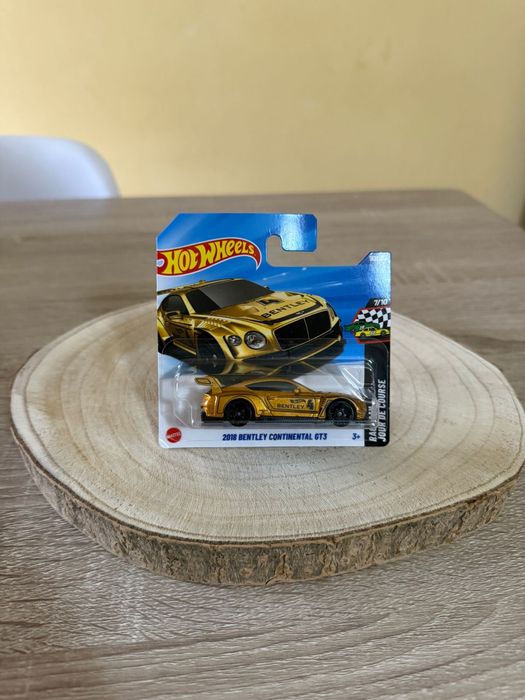 Miniatura Hot Wheels 2018 Bentley Continental GT3
