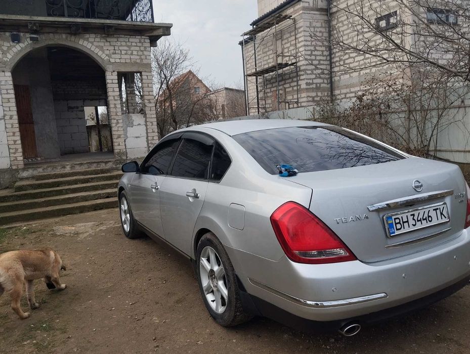 Продам срочно автомобиль