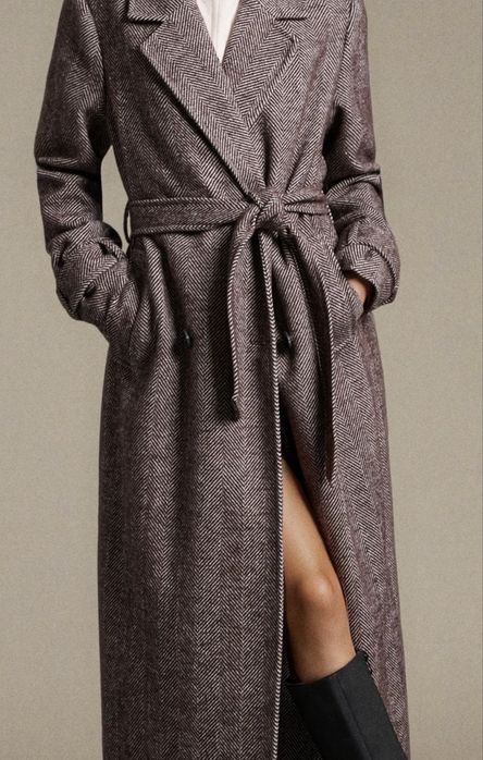 Тепле пальто жіноче