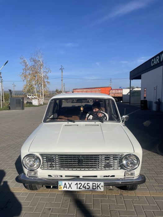 Ваз 21011 в отличьном состояние