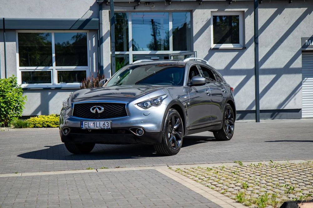 Infiniti Q70 samochód eksploatowany,instalacja lpg