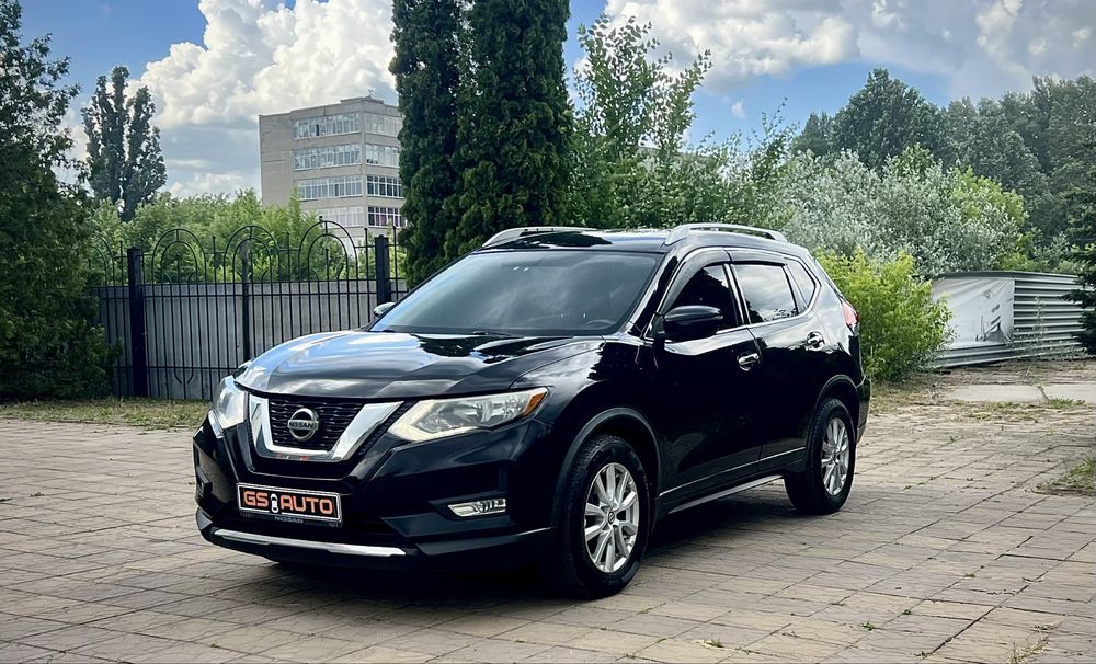 Продам Nissan Rogue.
